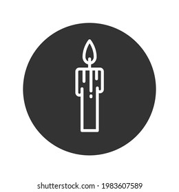 Icono vectorial redondo de la Vela de cera. Diseño de letreros planos de velas. Vela con símbolo de llama ilustración del pictograma. 