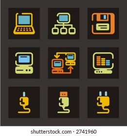 Web-Symbole gesetzt. Vernetzung. Sehen Sie sich mein Portfolio für viel mehr dieser Serie sowie Tausende von ähnlichen und anderen großartigen Vektorgrafiken an.