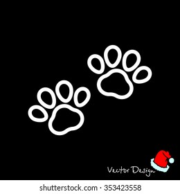 Web line icon. Animal footprint.