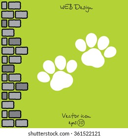Web line icon. Animal footprint.