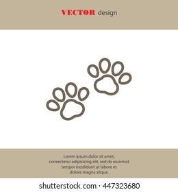 Web line icon. Animal footprint.