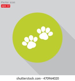 Web line icon. Animal footprint.