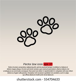 Web line icon. Animal footprint.
