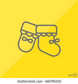 Web line icon. Baby's bootees