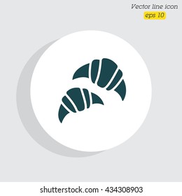 Web line icon. Croissants