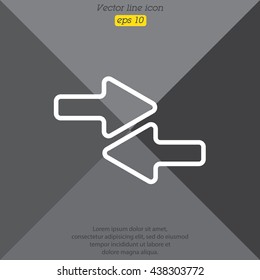 Web line icon. Left and right arrows