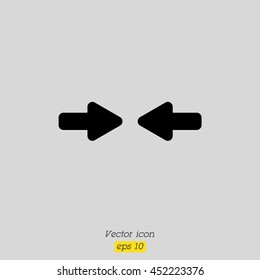 Web line icon. Left and right arrows