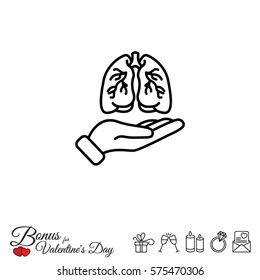 Web line icon. Lungs in hand