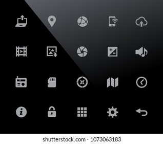 Web & Mobile Icons 5 of 32px Series - Vector icons adjusted to work in a 32 pixel grid.