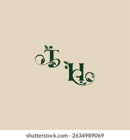 Logotipo orgánico de la boda con el monograma y el concepto de la letra de la hoja de elegante hermoso HT
