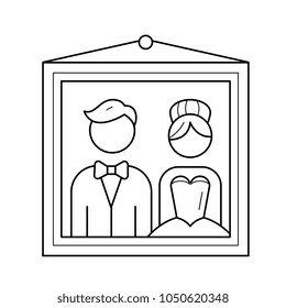 Icono de línea vector de imagen de casamiento aislado en fondo blanco. Retrato fotográfico del novio y la novia en el icono de la línea del día de la boda para infografía, sitio web o aplicación.