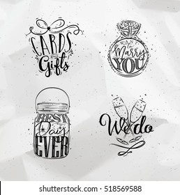 Símbolos de boda cartas y regalos, quiero casarte, mejor día que nunca, lo hacemos, dibujando sobre fondo de papel desmilado