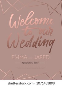 Bienvenidos a nuestra invitación de boda con letras y elementos abstractos. Elegante caligrafía dorada rosa sobre fondo marrón para compromiso, boda. Ilustración del vector