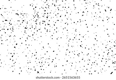 Gotas molhadas de chuva em uma janela de vidro formam uma textura e padrão claros contra o céu, perfeito para fundos