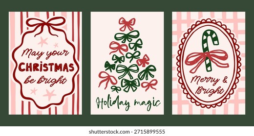Wunderschöne Weihnachts-Vektorkarten. Vintage Retro-Feiertage Printdesigns mit Baum, Zuckerrohr, Schleifen Illustration, festliche Zitate in Coquette Rahmen
