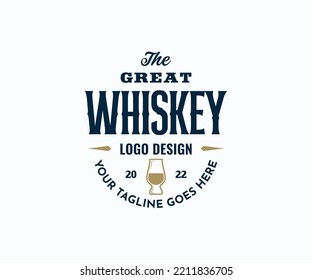 Etiqueta de insignia o logotipo de emblemas portadores de Whiskey en vintage