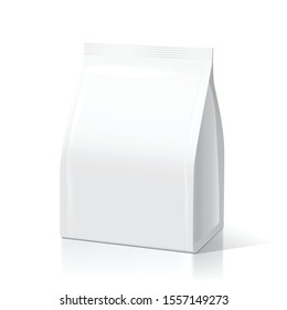 White blank pack realistic vector. Bag or pouch for snacks, sweets and coffee, illustrations isolated on transparent background, mock up.