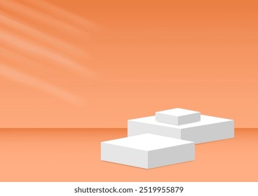 Las cajas blancas muestran el podio del pedestal con un fondo naranja de la habitación vacía para la ceremonia de premiación. Exhibición de Productos y presentación del escaparate.