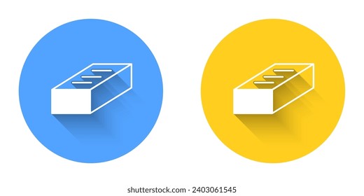 Icono de Ladrillo blanco aislado con fondo de sombra larga. Botón Círculo. Vector