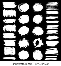 weiße Pinselstriche runden Punkt, Sammlung abstrakter skandinavischer Stil auf schwarzem Hintergrund Grunge Textur. Kartendesign-Elemente malen Fleckvorlagenrahmen für Ihren Text, Kopienraum. Vektorgrafik