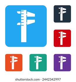 Pinza de freno blanca o pinza de freno e icono de escala aislado sobre fondo blanco. Herramientas de medición de precisión. Establecer iconos en botones cuadrados de color. Ilustración vectorial