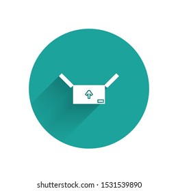 White Cardboard box with traffic symbol icon isolated with long shadow. Box, package, parcel sign. Delivery, transportation and shipping. Green circle button. Vector Illustration