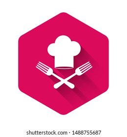 White Chef hat and crossed fork icon isolated with long shadow. Cooking symbol. Restaurant menu. Cooks hat. Pink hexagon button. Vector Illustration