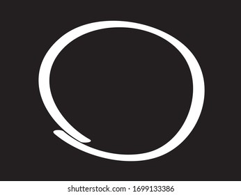 Dibujo de la pluma en círculo blanco. Resalte el círculo dibujado a mano aislado sobre fondo negro. Círculo blanco manuscrito. Para la revisión de marcadores, lápiz, logotipo y texto. Ilustración del vector