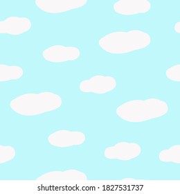 Nubes blancas sobre un fondo azul del cielo