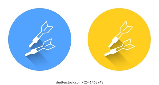 Icono de flecha de dardo blanco aislado con fondo de sombra larga. Botón circular. Vector