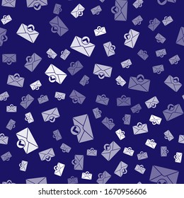 Sobre blanco y icono de marca de verificación aislado sin fisuras en fondo azul. Entrega de correo electrónico correcta, confirmación de entrega por correo electrónico. Ilustración vectorial