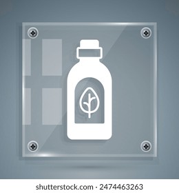 Icono de botella de aceite esencial blanco aislado Fondo blanco. Esencia de aromaterapia orgánica. Paquete de gota de vidrio de suero para el cuidado de la piel. Paneles de vidrio cuadrado. Vector