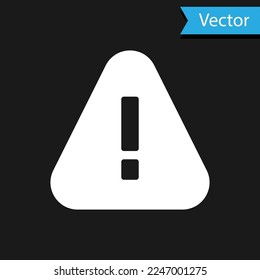 Marca de exclamación blanca en el icono del triángulo aislado en el fondo negro. Signo de advertencia de peligro, cuidado, atención, señal de advertencia de peligro.  Vector