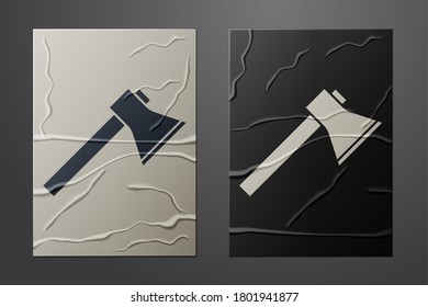 Icono del hacha del bombero blanco aislado sobre fondo de papel desmitificado. Cera de fuego. Estilo de arte de papel. Ilustración vectorial