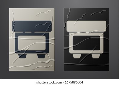 Weiße Sicherung eines elektrischen Schutzbauteils Symbol einzeln auf zerbrochenem Papierhintergrund. Schmelzschutzsicherung Kunststil aus Papier. Vektorillustration-Illustration