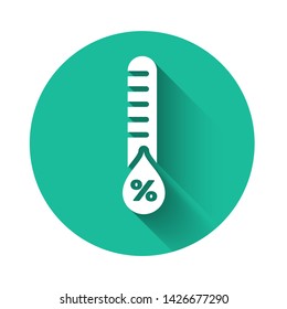 White Humidity icon isolated with long shadow. Weather and meteorology, thermometer symbol. Green circle button. Vector Illustration