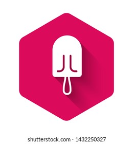 White Ice cream icon isolated with long shadow. Sweet symbol. Pink hexagon button. Vector Illustration