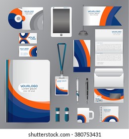 Plantilla de identidad blanca con elementos de origami naranja azul. Estilo de la empresa vectora para la guía del libro de marcas y los libros de CD Pens tarjetas de presentación tarjetas de presentación de membrete Tarjetas de portafolio Empleados de la cartera de empleados de Tablet drive
