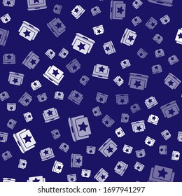 Weißes Laptop mit Sternsymbol einzeln auf blauem Hintergrund. Favorit, Bestes Rating, Award Symbol. Vektorillustration-Illustration