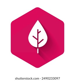 Icono de hoja blanca aislado con sombra larga. Símbolo de producto natural fresco. Botón hexagonal rosa. Vector