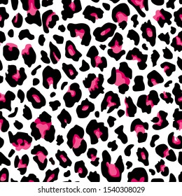 White leopard seamless pattern. Animal print. Vector background. Perfect for  banner,poster, fashion, wallpaper, fabric, textile, web sites,apps