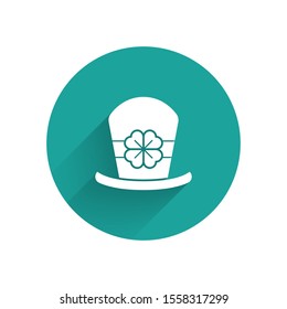 White Leprechaun hat and four leaf clover icon isolated with long shadow. Happy Saint Patricks day. Green circle button. Vector Illustration