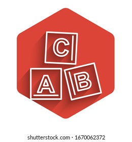 La línea blanca ABC bloquea un icono aislado con una sombra larga. Cubos alfabetos con letras A,B,C. Botón hexágono rojo. Ilustración vectorial