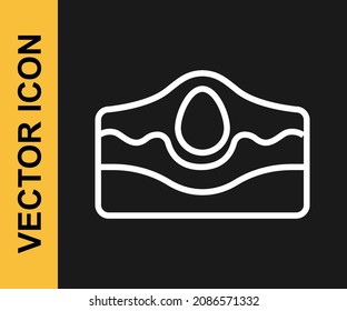 Icono de acné de línea blanca aislado en fondo negro. Pimito inflamado en la piel. El sebo en el poro obstruido promueve el crecimiento de una bacteria.  Vector