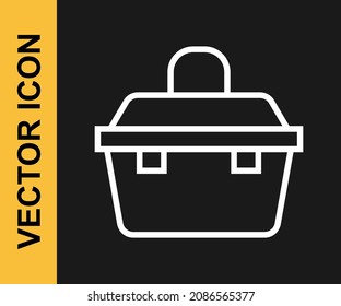 Caso o contenedor de caja para el icono de equipo de pesca de tambor y engranajes aislado en el fondo negro. Abrones de pesca.  Vector