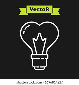 Línea blanca Forma Corazón en un icono de bombilla aislado en fondo negro. Símbolo de amor. 8 de marzo. Día Internacional de la Mujer Feliz. Ilustración vectorial