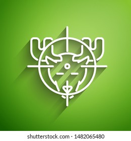 White line Hunt on moose with crosshairs icon isolated on green background. Hunting club logo with moose and target. Rifle lens aiming a moose.  Vector Illustration