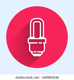 Icono de la bombilla LED de línea blanca aislado con una sombra larga. Lámpara luminosa LED económica. Ahorra luz de energía. Botón de círculo rojo. Ilustración vectorial