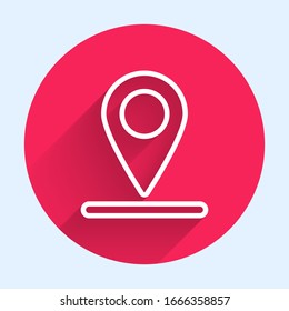 Icono de alfiler de mapa de línea blanca aislado con sombra larga. Navegación, puntero, ubicación, mapa, gps, dirección, lugar, brújula, concepto de búsqueda. Botón de círculo rojo. Ilustración vectorial