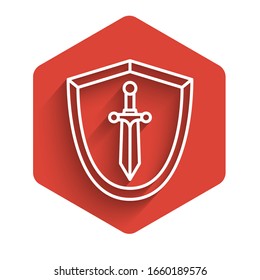 Weiße Linie Mittelalterliches Schild mit Schwertsymbol einzeln auf langen Schatten. Roter Hexagon-Knopf. Vektorillustration-Illustration